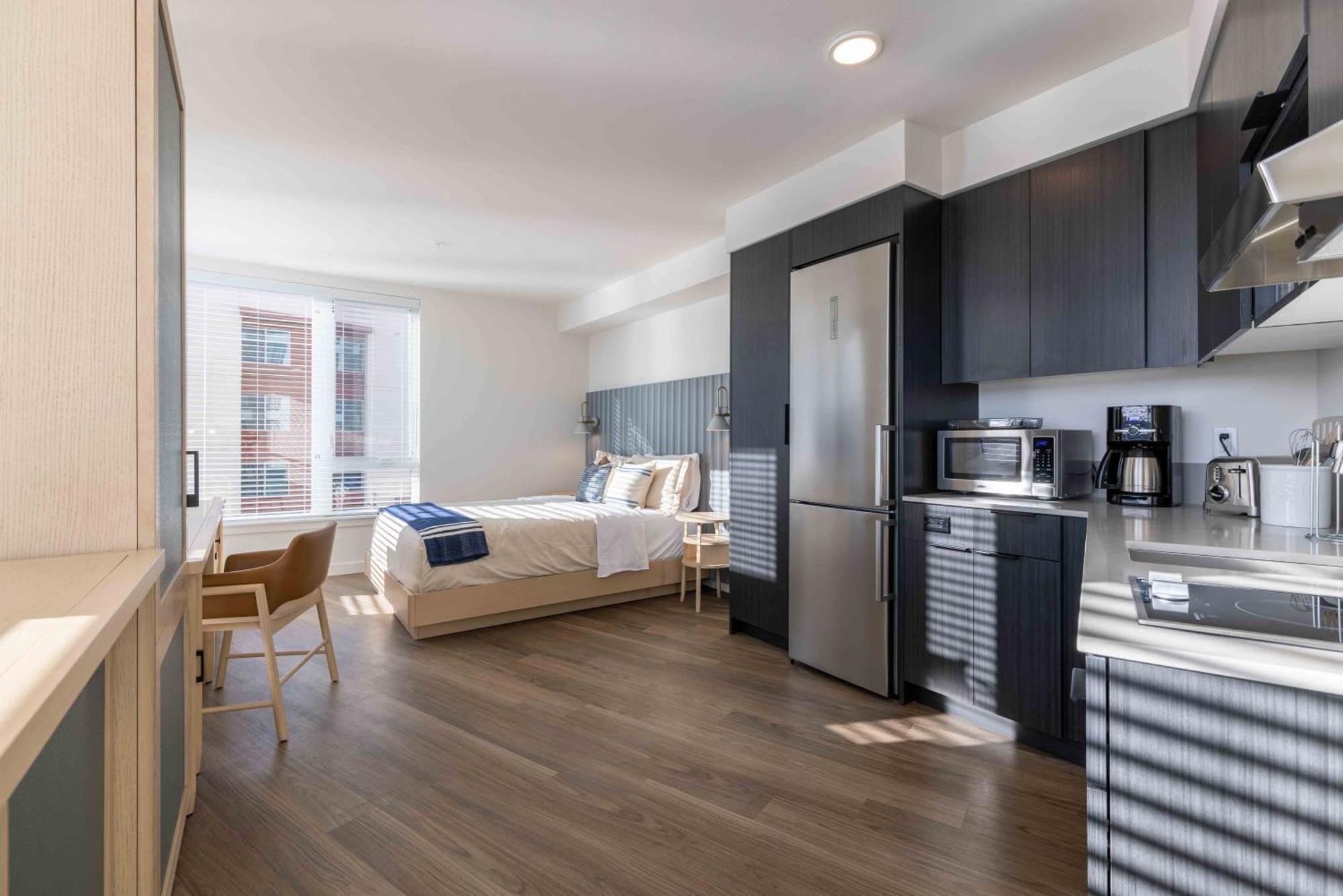 Marina Square Suites بريميرتون المظهر الخارجي الصورة